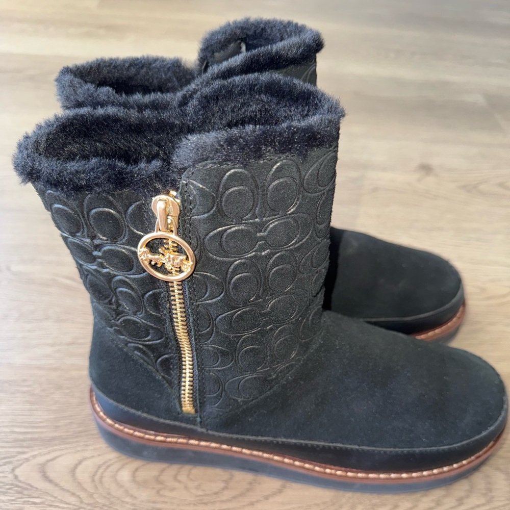 Coach Isa Jacquard Logo Fur Lined Suede Women’s Black Boots- Size 7.5 - Picture 4 of 14